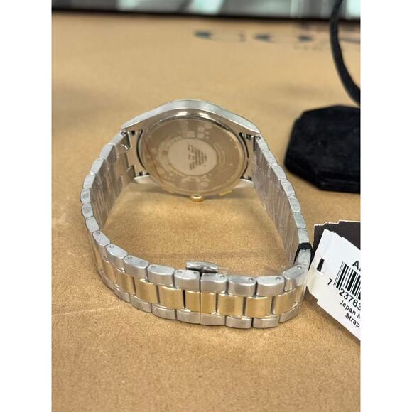 Emporio Armani AR11527 Multifunction Men's Watch With Gray Dial Silver-Gold Belt - Picture 5 of 5